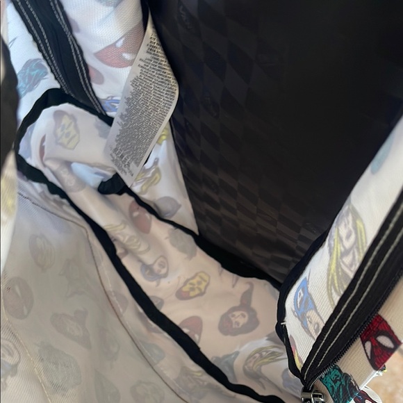 Vans Marvel Superhero Faces Backpack - Picture 7 of 12